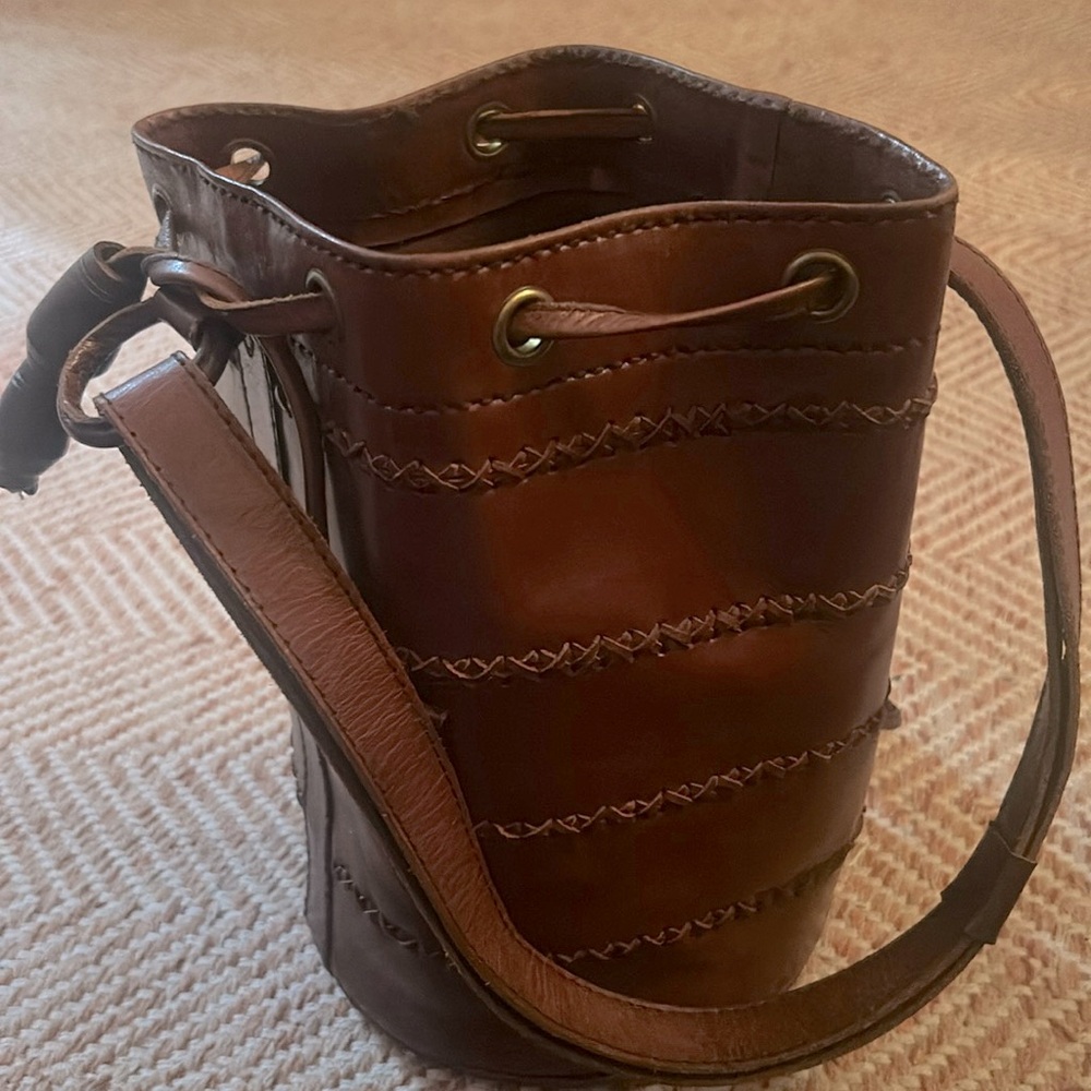 Inge Sport Vintage Brown Barrel Bag